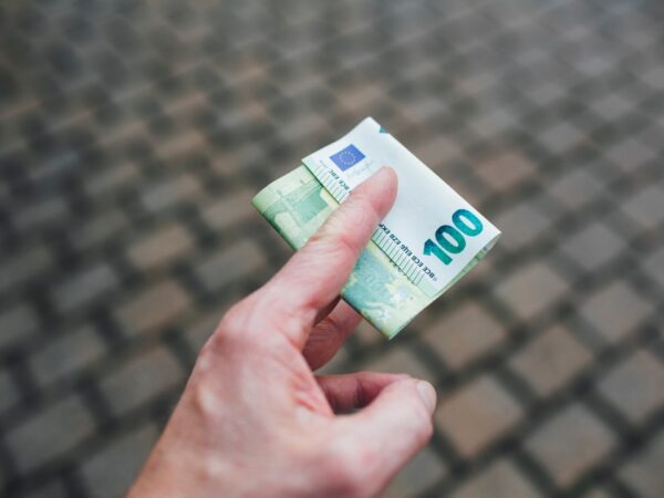Photo emergency loan 5000