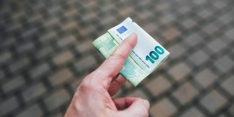 Photo emergency loan 5000